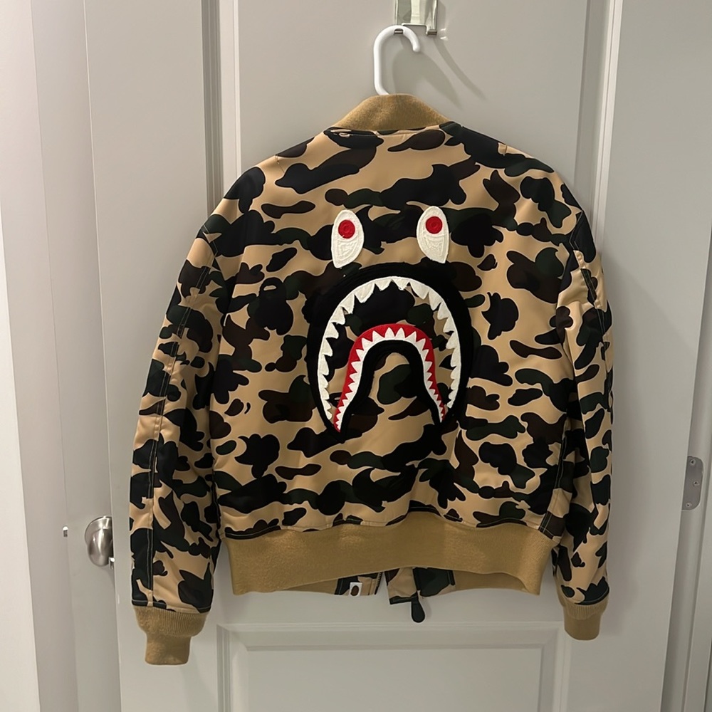 Women’s bathing Ape coat